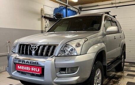 Toyota Land Cruiser Prado 120 рестайлинг, 2004 год, 2 290 000 рублей, 4 фотография