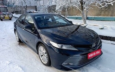 Toyota Camry, 2018 год, 2 920 000 рублей, 1 фотография