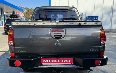 Mitsubishi L200 IV рестайлинг, 2012 год, 1 550 000 рублей, 9 фотография