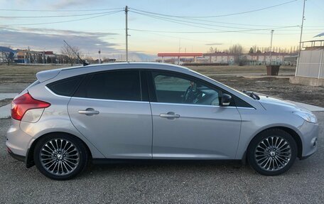 Ford Focus III, 2011 год, 800 000 рублей, 2 фотография