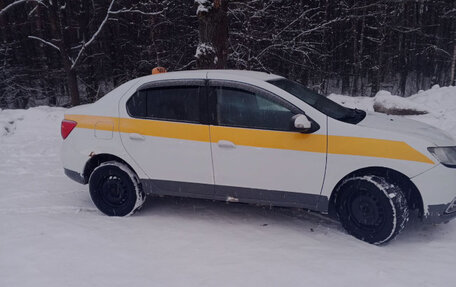 Renault Logan II, 2017 год, 470 000 рублей, 6 фотография