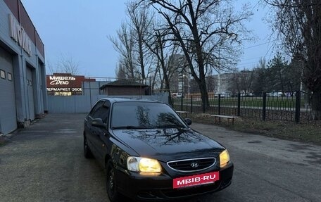 Hyundai Accent II, 2011 год, 730 000 рублей, 3 фотография