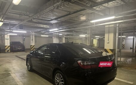 Toyota Camry, 2017 год, 3 500 000 рублей, 4 фотография