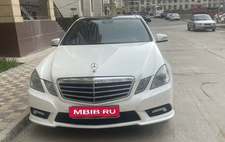 Mercedes-Benz E-Класс, 2011 год, 1 650 000 рублей, 5 фотография