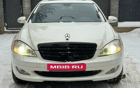 Mercedes-Benz S-Класс, 2005 год, 1 170 000 рублей, 3 фотография