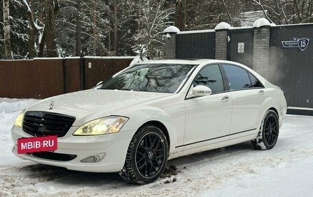 Mercedes-Benz S-Класс, 2005 год, 1 170 000 рублей, 4 фотография