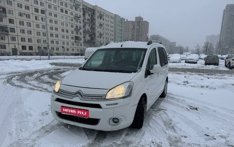 Citroen Berlingo II рестайлинг, 2012 год, 800 000 рублей, 1 фотография