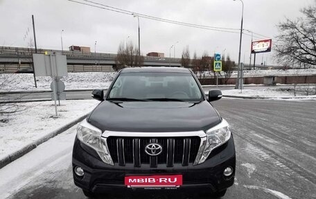 Toyota Land Cruiser Prado 150 рестайлинг 2, 2015 год, 4 600 000 рублей, 24 фотография