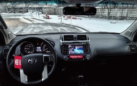 Toyota Land Cruiser Prado 150 рестайлинг 2, 2015 год, 4 600 000 рублей, 37 фотография