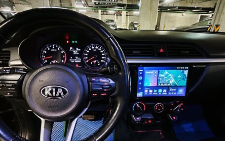 KIA Rio IV, 2018 год, 1 300 000 рублей, 10 фотография