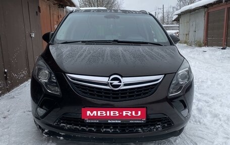 Opel Zafira C рестайлинг, 2013 год, 1 095 000 рублей, 6 фотография