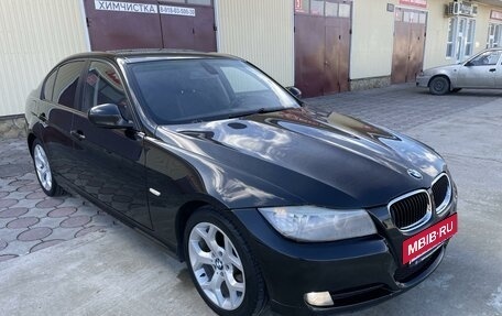 BMW 3 серия, 2008 год, 1 050 000 рублей, 2 фотография