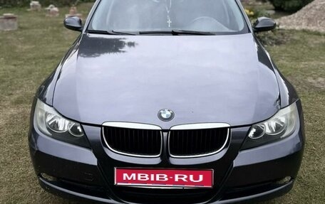 BMW 3 серия, 2006 год, 920 000 рублей, 1 фотография