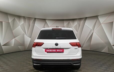 Volkswagen Tiguan II, 2021 год, 3 550 000 рублей, 8 фотография