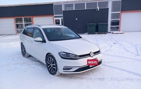 Volkswagen Golf VII, 2018 год, 1 790 000 рублей, 3 фотография