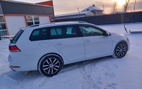 Volkswagen Golf VII, 2018 год, 1 790 000 рублей, 8 фотография