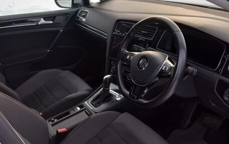 Volkswagen Golf VII, 2018 год, 1 790 000 рублей, 12 фотография