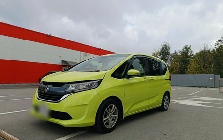 Honda Freed II, 2018 год, 2 000 000 рублей, 10 фотография