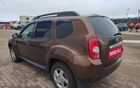 Renault Duster I рестайлинг, 2015 год, 900 000 рублей, 4 фотография