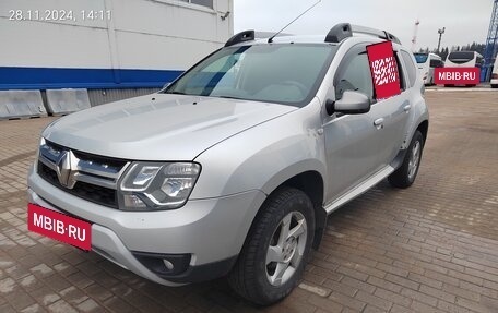 Renault Duster I рестайлинг, 2017 год, 1 060 000 рублей, 3 фотография