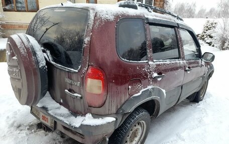 Chevrolet Niva I рестайлинг, 2006 год, 280 000 рублей, 2 фотография