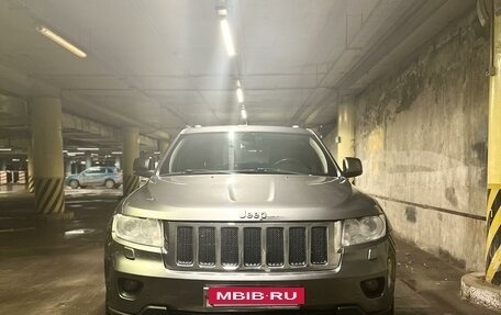 Jeep Grand Cherokee, 2011 год, 1 800 000 рублей, 6 фотография