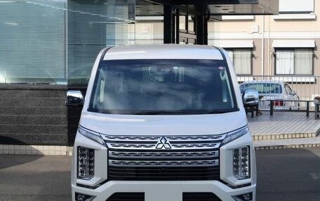 Mitsubishi Delica D:5 I, 2021 год, 3 285 000 рублей, 2 фотография