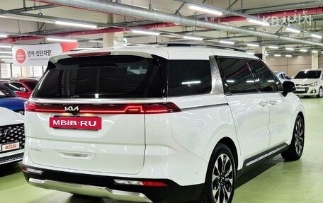 KIA Carnival, 2022 год, 2 999 000 рублей, 3 фотография