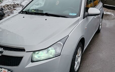 Chevrolet Cruze II, 2011 год, 750 000 рублей, 4 фотография