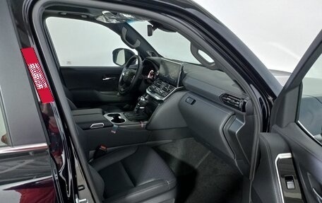 Toyota Land Cruiser, 2024 год, 15 000 000 рублей, 21 фотография