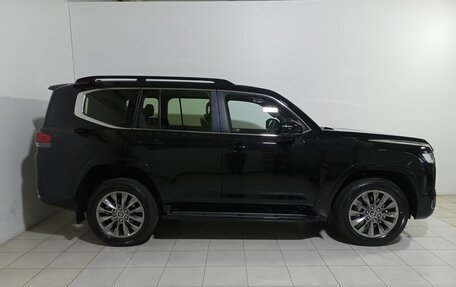 Toyota Land Cruiser, 2024 год, 15 000 000 рублей, 33 фотография
