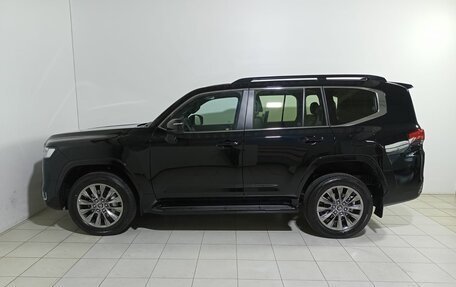 Toyota Land Cruiser, 2024 год, 15 000 000 рублей, 35 фотография