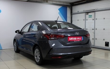 Hyundai Solaris II рестайлинг, 2021 год, 2 099 000 рублей, 9 фотография