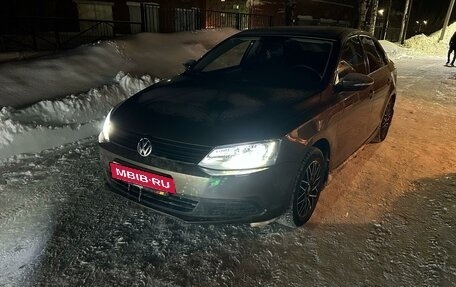 Volkswagen Jetta VI, 2013 год, 1 400 000 рублей, 7 фотография