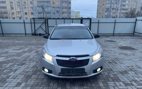 Chevrolet Cruze II, 2011 год, 810 000 рублей, 2 фотография