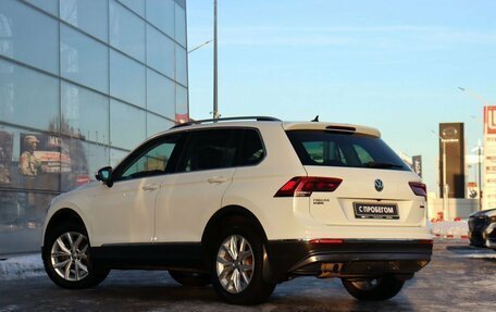 Volkswagen Tiguan II, 2017 год, 2 550 000 рублей, 7 фотография