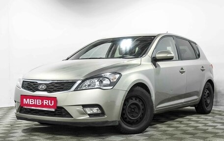 KIA cee'd I рестайлинг, 2010 год, 680 000 рублей, 2 фотография