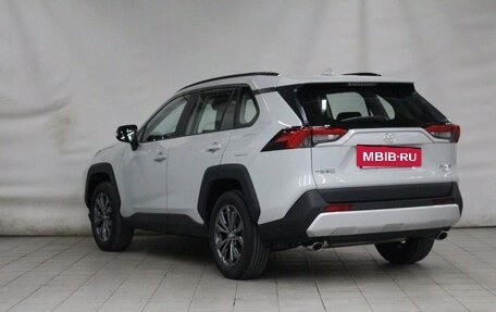 Toyota RAV4, 2024 год, 4 900 000 рублей, 7 фотография