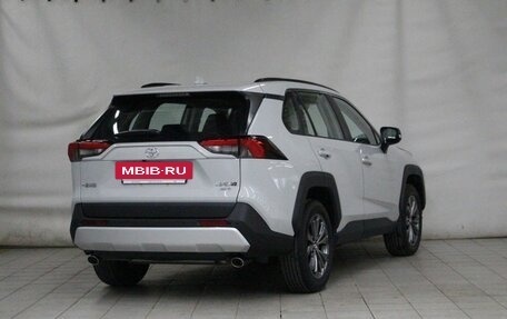 Toyota RAV4, 2024 год, 4 900 000 рублей, 5 фотография