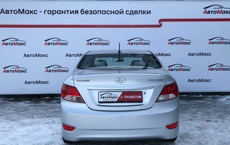 Hyundai Solaris II рестайлинг, 2013 год, 889 000 рублей, 3 фотография