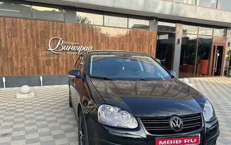 Volkswagen Jetta VI, 2008 год, 855 000 рублей, 1 фотография