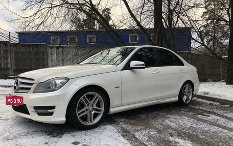 Mercedes-Benz C-Класс, 2011 год, 1 950 000 рублей, 6 фотография