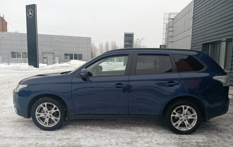 Mitsubishi Outlander III рестайлинг 3, 2013 год, 1 340 000 рублей, 8 фотография