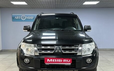 Mitsubishi Pajero IV, 2011 год, 1 950 000 рублей, 2 фотография