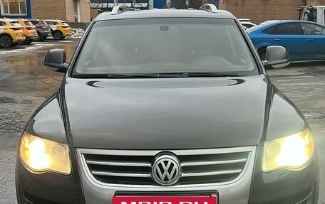 Volkswagen Touareg III, 2008 год, 1 600 000 рублей, 1 фотография