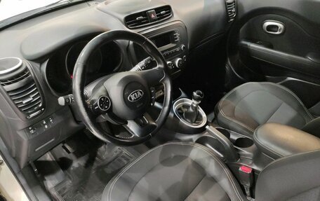 KIA Soul II рестайлинг, 2014 год, 1 315 000 рублей, 10 фотография