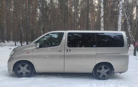 Nissan Elgrand III, 2002 год, 1 480 000 рублей, 13 фотография