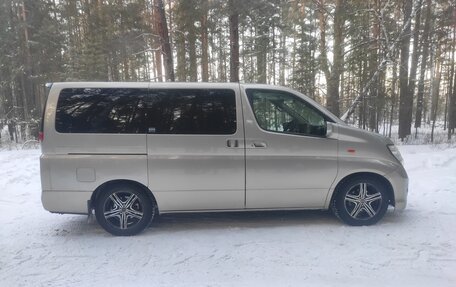 Nissan Elgrand III, 2002 год, 1 480 000 рублей, 26 фотография