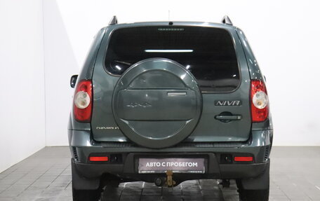 Chevrolet Niva I рестайлинг, 2015 год, 678 000 рублей, 3 фотография