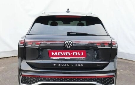 Volkswagen Tiguan, 2024 год, 6 299 000 рублей, 5 фотография